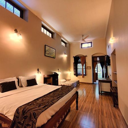 Hotel Mount View Heritage Панчгані Номер фото